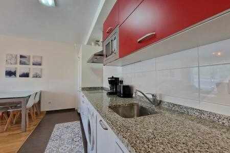 Appartamento Apartamento Con Piscina Llanes Esterno foto